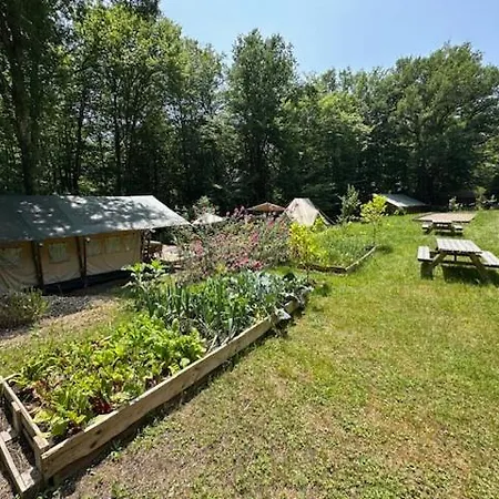 Luxe tent Domaine Lapin Qui Rit , Tente Luca